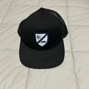 Men’s golf hat - Frederica Golf Club - Grayson - Worn Once